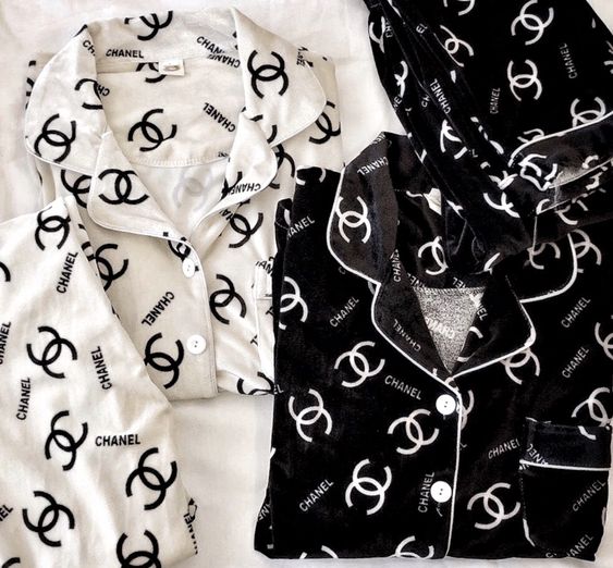 Limited Edition Chanel Long Pajama - DN9060606