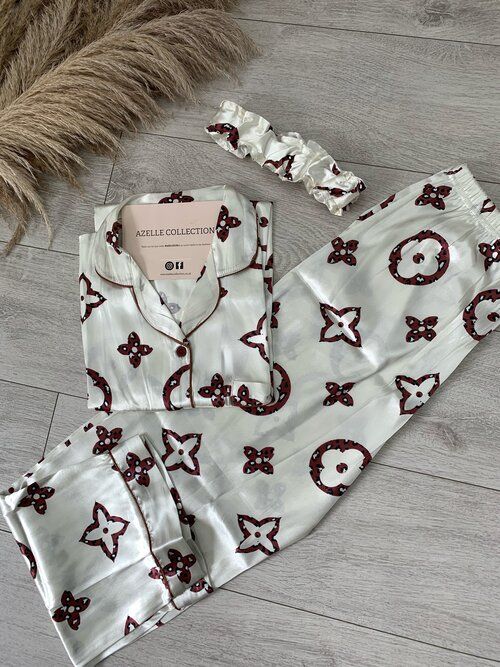 Limited Edition Louis Vuitton Long Pajama - DN9060643
