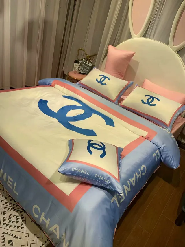 Chanel Bedding Set 73