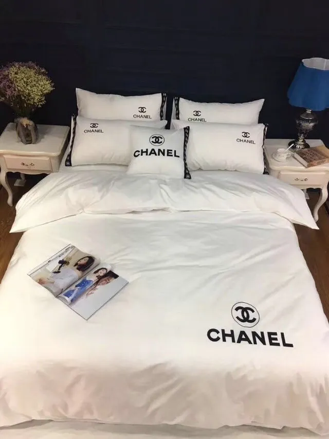 Chanel Bedding Set 60