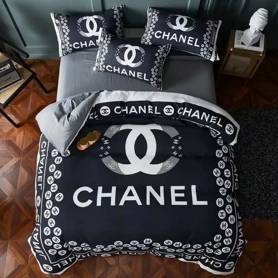 Chanel Bedding Set 18