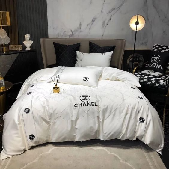 Chanel Bedding Set 19