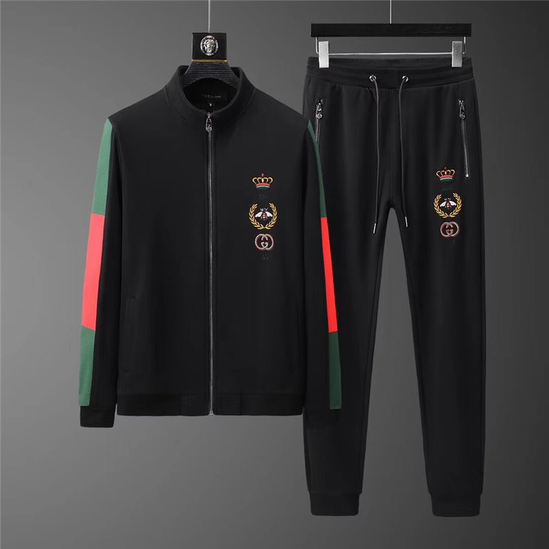 Gucci Sports Track Suits Menswear 2023 – Vintage Logo – storeluxurious.com